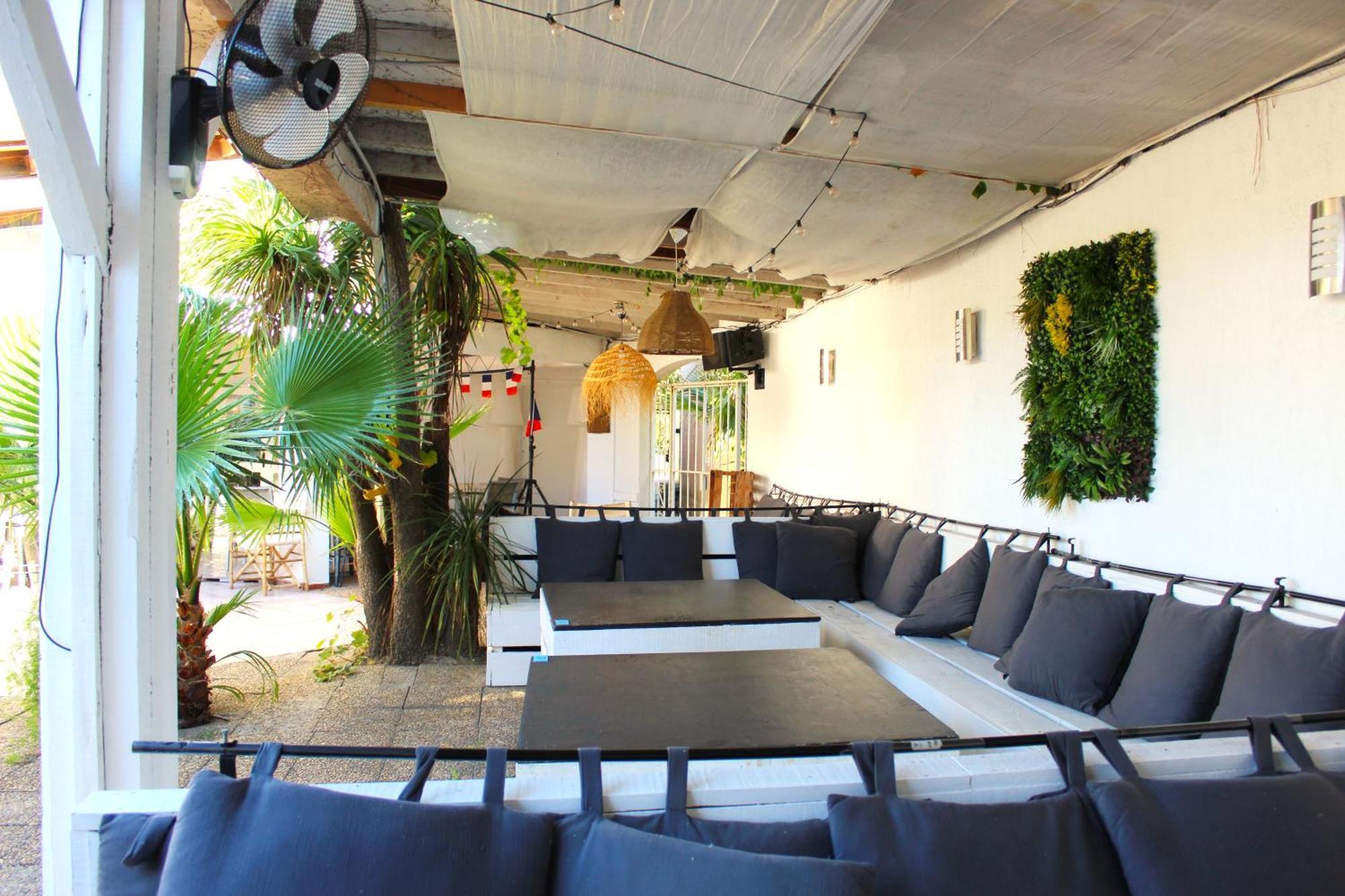 Malibu Village Canet Exterior foto