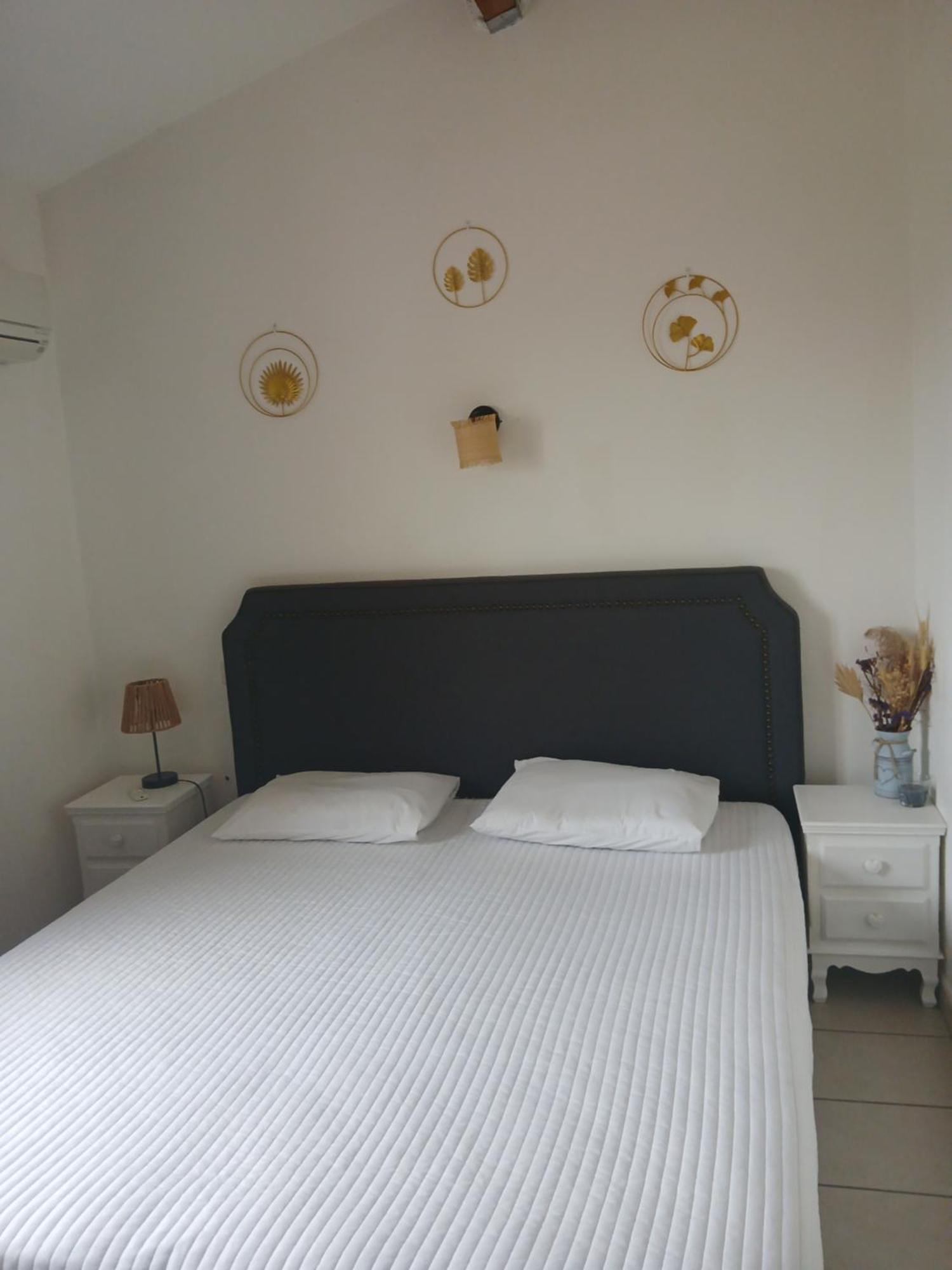 Malibu Village Canet Exterior foto