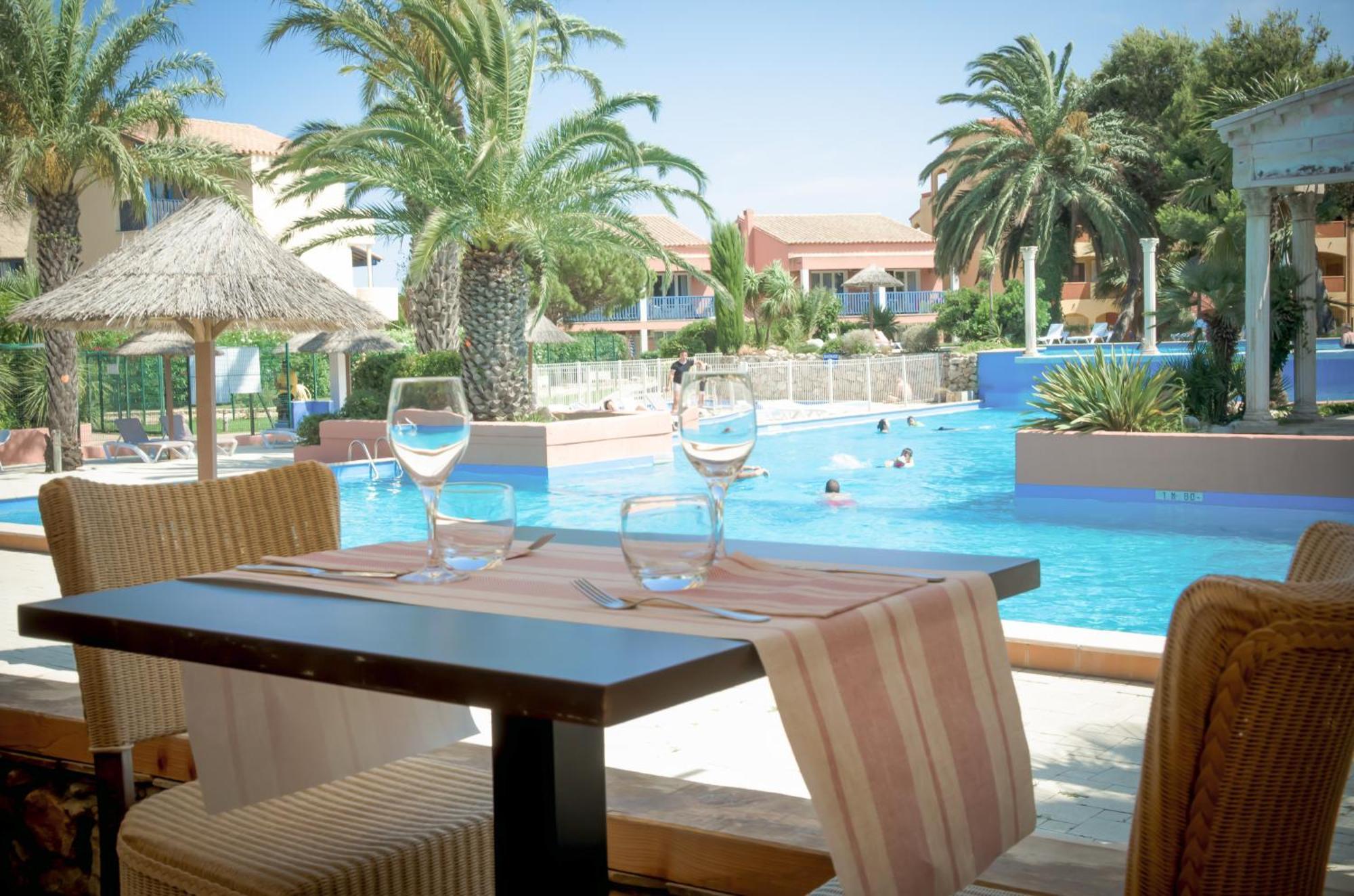 Malibu Village Canet Exterior foto