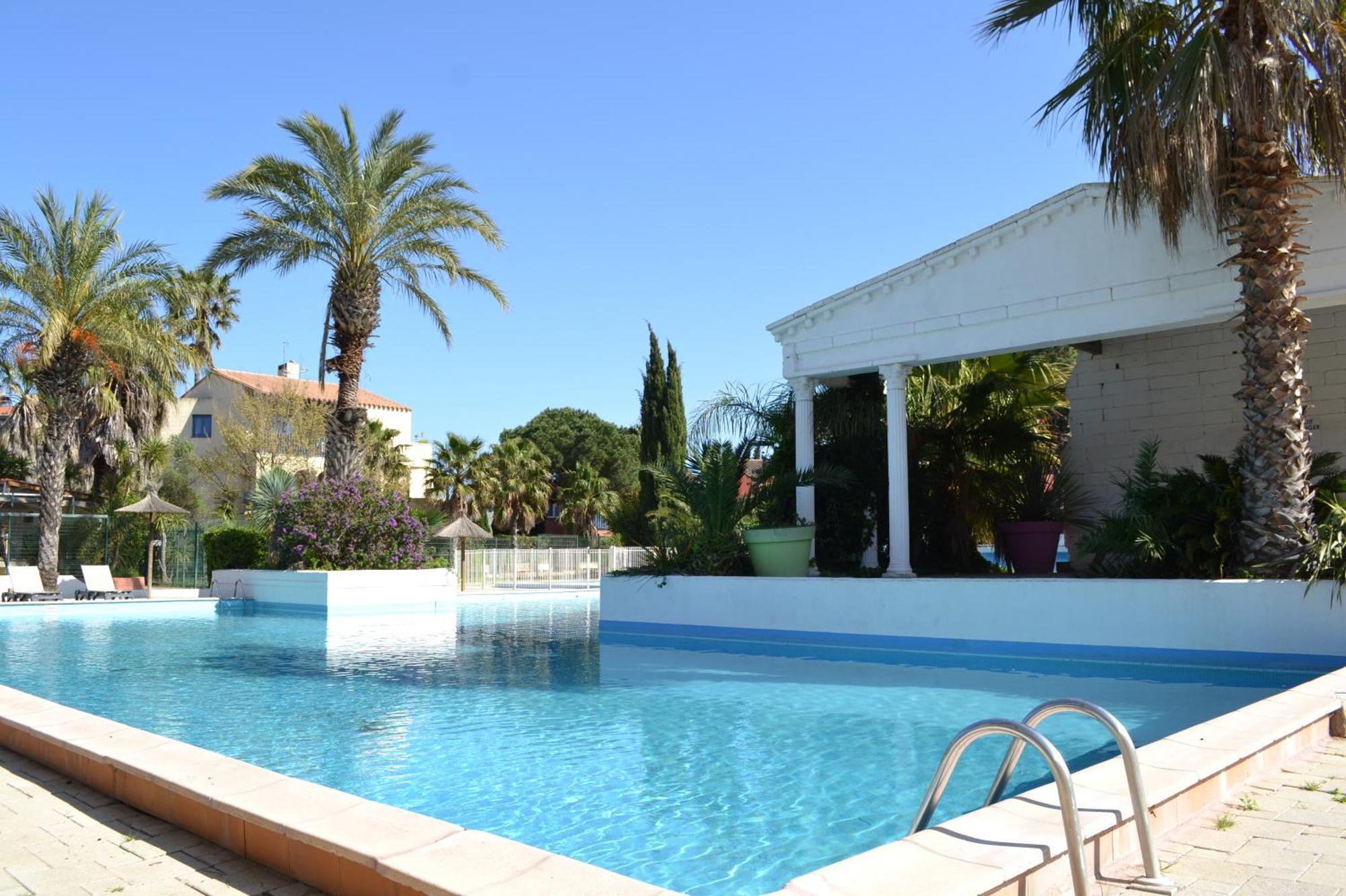 Malibu Village Canet Exterior foto